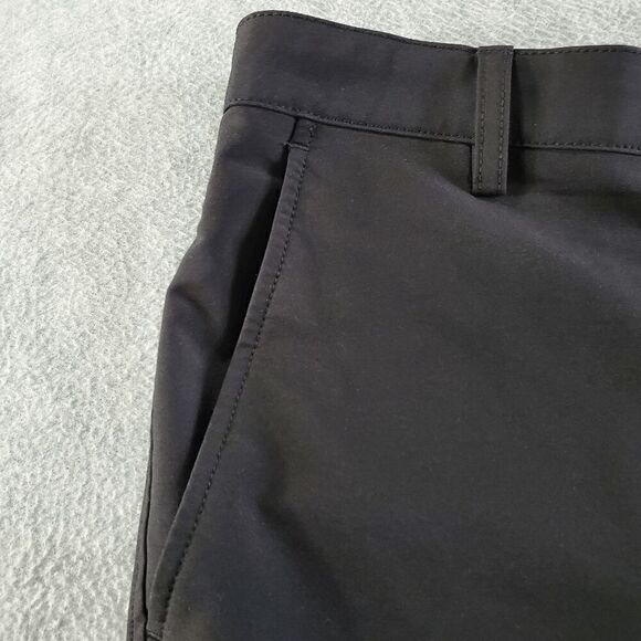 FootJoy Shorts Mens 34 Black Chino Slash Pocket Regular Fit Flat Front Logo - Picture 6 of 10